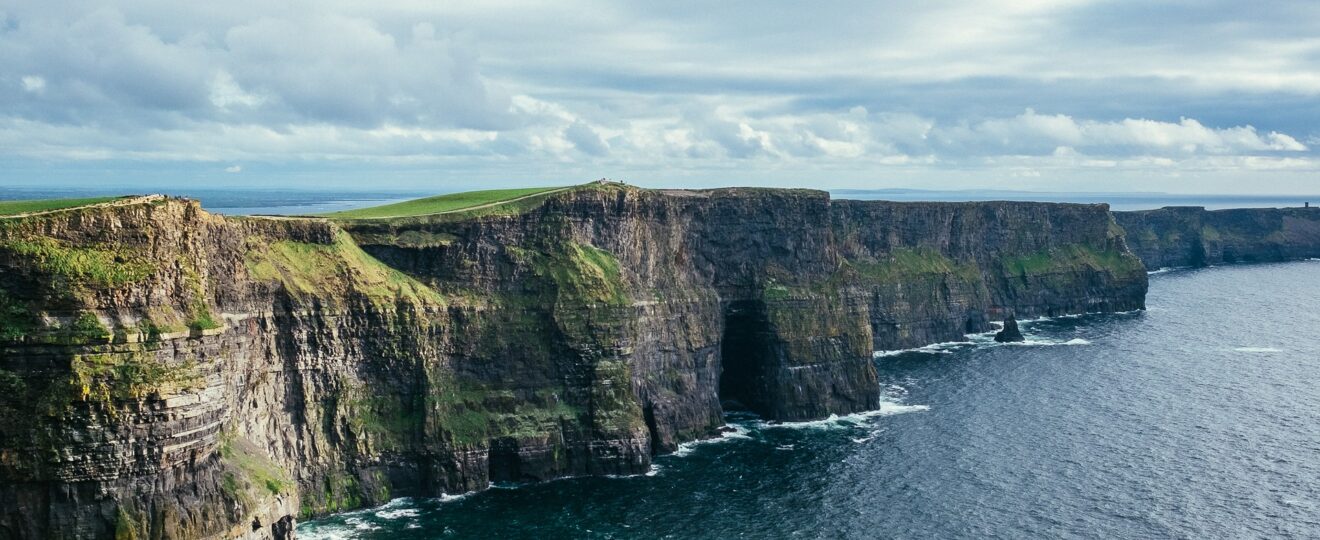 reland Cliffs of Moher